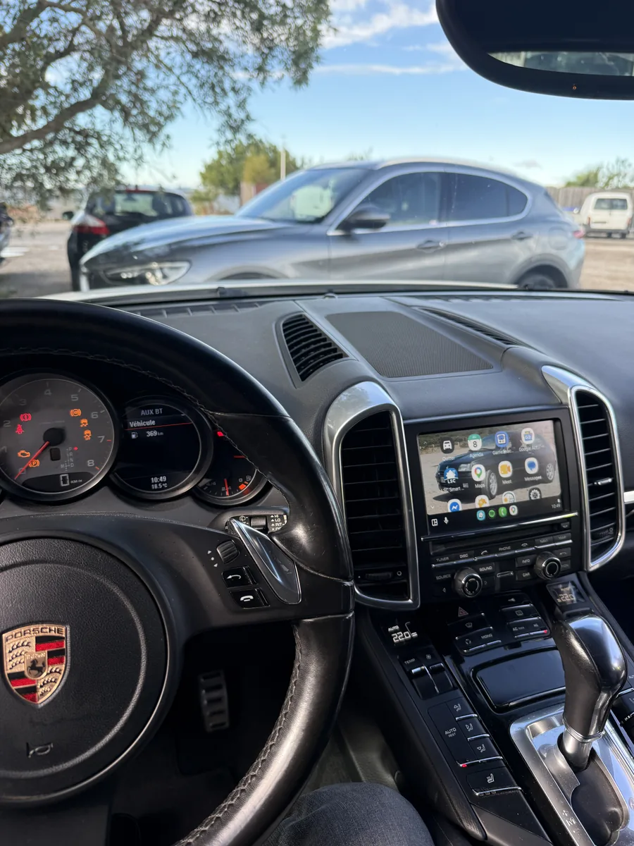 Porsche Cayenne 958 : Ajout de CarPlay / Android Auto sur écran d'origine